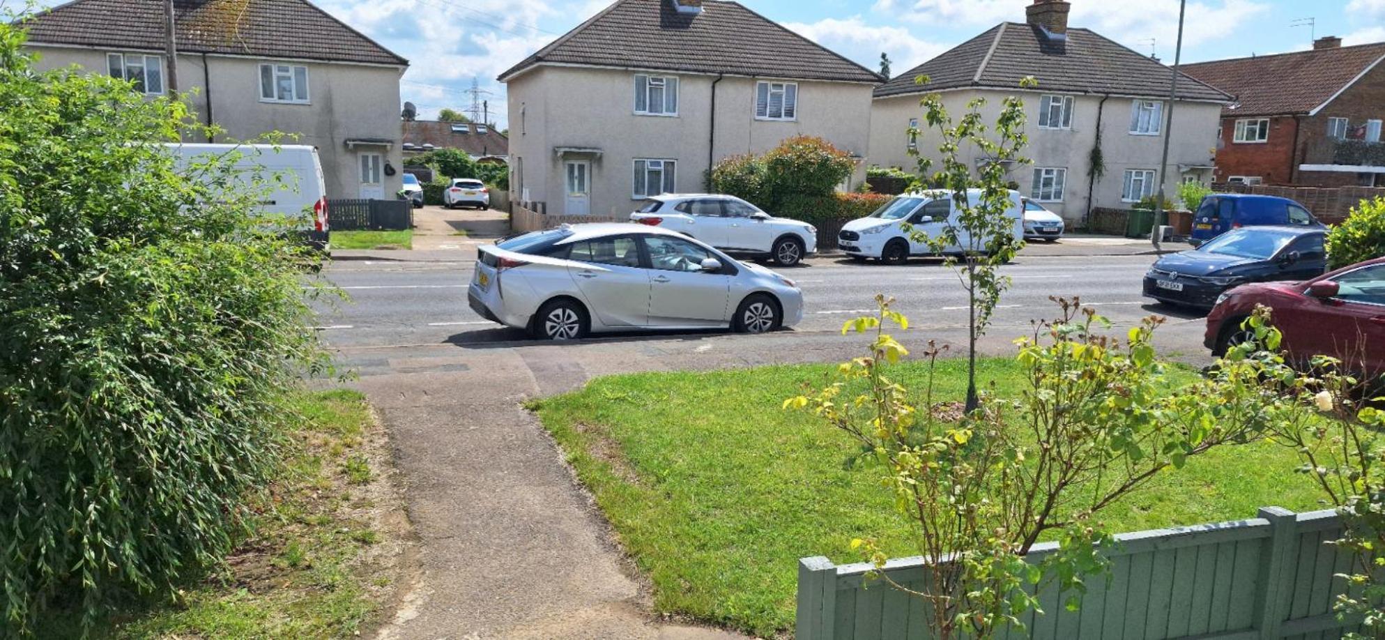 New 3 Bedrooms Flat In Ashford Near Heathrow Екстер'єр фото